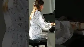 Талантливая пианистка Анастасия #film #piano #music #pianist #cover #art