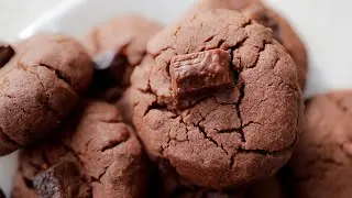 Crunchy Chocolate Chip Cookie | No Egg, No Baking Powder