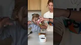 Cocinando brownie con Magalita | #Shorts