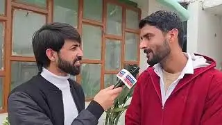Shoc__king:  Taxi Driver nai Helmet pehan kr car ride nahi ki isliye Challan kr dia | kashmiri news