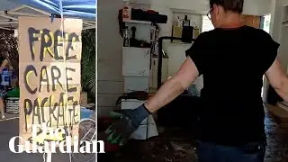 North Queensland floods: Machans Beach residents band together to deal with food damage