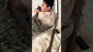 Bọ v&agrave; Bon solo li&ecirc;n qu&acirc;n k&egrave;o b&aacute;nh