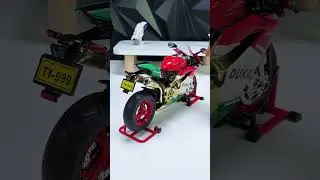 Ducati 1299 motorcycle model