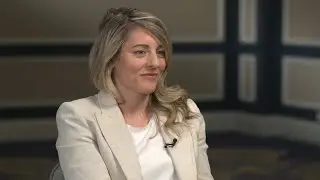 Conversations avec Esther Bégin - Mélanie Joly
