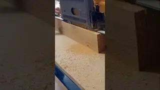 Cutting perfect tapered legs with a track saw.  #woodworking #tracksaw #woodworkingtips #powertools