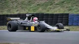Driver goes ready - Roll Out Marco Werner im Lotus 76 von ChromeCars - Ready for Monaco 2022
