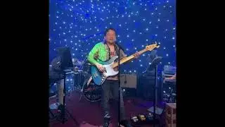 Y&ecirc;u nhau y&ecirc;u cả đường đi 1 #edmvietnam #remixviet #nhachaymoingay #nhacvietmoi #tuanluuai #tuanluu 