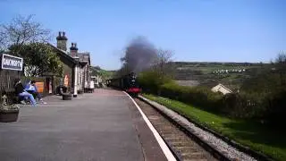 LMS Fowler 4F Approaching Oakworth