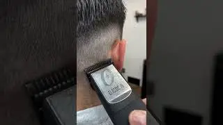 Classic Oster 76 in action ASMR | sub for more #barber #oster #fademaster #fade #asmrsounds #ASMR