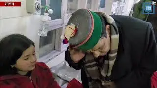 हरिपुरधार बस दुर्घटना में घायलों का कुशल क्षेम जानने अस्पताल पहुंचे मंत्री कर्नल धनीराम शांडिल