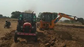 JCB lode treactar's