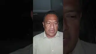 Morena trabajando...