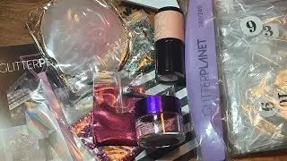 Glitter Planet August Mystery Box 2022