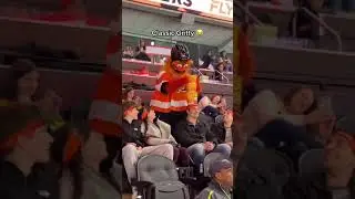 Gritty being Gritty 😂 (via&nbsp;@grittynhl) #shorts