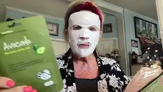 MASK MONDAY + FRIEND MAIL Unboxing  / PLUS I WON SO CAN YOU Giveaway!
