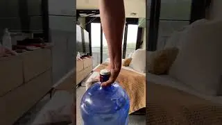 How we get Fresh Drinking water living OFF-GRID in our Bus 💦 #offgrid #buslife
