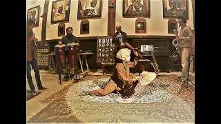 FABREZONE FREE (danse des &eacute;ventails et musique improvis&eacute;e).