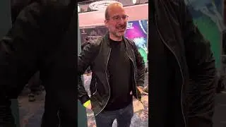 The creator of the biggest headphones in the world. Philip Kaplan @pudphones