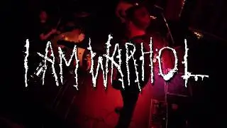 I AM WARHOL - 