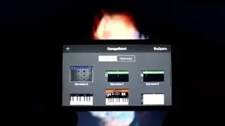 IPod Touch 5g vs WOT Blitz, GarageBand, iMovie