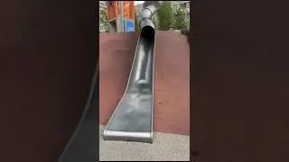 POLICIA VAPULEADO POR UN TOBOGAN