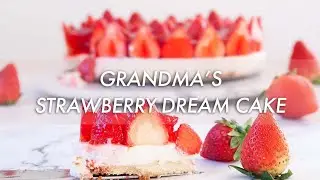 Grandma's Strawberry Dream Cake Recipe