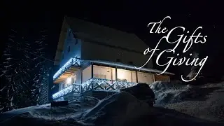 Christmas Frights: The Gifts of Giving (15 second horror film)
