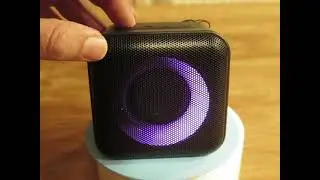 Altavoz Bluetooth Port&aacute;til, Hadisala Altavoz inal&aacute;mbrico Impermeable IPX67, Buena autonom&iacute;a, distors