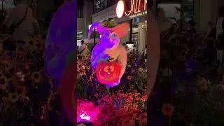 The ghosts of downtown Disney are out to haunt! #ghost #disney #spooky #fun #halloween #fall #scary