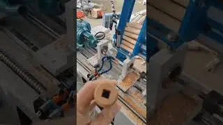 Automatic machine for wood product - Square hole mortiser for wood handle production