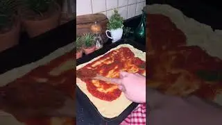 بيتزا 🍕 كاري مثل المحلات بصلصة ساهلة 🍅🌶️🍅🌶️🧄🧄🧄🍕🫒🫒