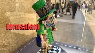 Walk from Tzahal Square to the center of Jerusalem through Jaffa Gate and Mamilla area