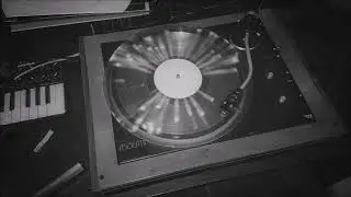 Mofescu // Random Vinyl Set
