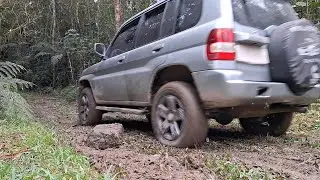 4x4 Lama aparece novamente - Mud appears again