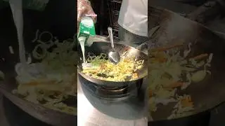 Keells එකේ cheese කොත්තුව හැදෙන හැටි😋| subscribe for more &hearts;️ #keells #kottu #food #review #foodie