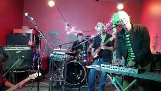 Band, yet to be named, 1, live at the Brisbane Hotel, Hobart, 27.04.2018