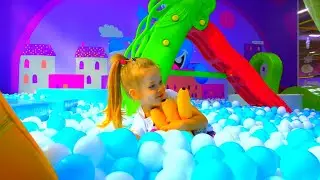 Vasena and Daddy at Indoor Playground with kids Song Daddy Finger Nursery Rhymes