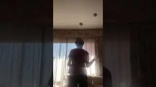 4 socks shower juggling world record.