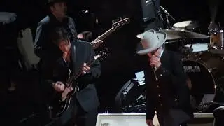 Bob Dylan - Cold Irons Bound - Philadelphia, PA - 9 Nov 09 (HD)