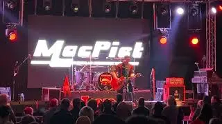 MacPiet - Country Roads Medley / Ende (Live, Capitol Halle, 2025-12-26)