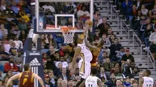 Terrence Jones Rejects LeBron's Dunk Attempt | 01.23.17