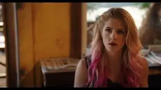 Olicity - Arrow - 7x01 Pt.6 - Felicity sees news on the new green arrow