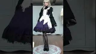 Gothic Lolita!