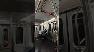 NYC Subway 7 train: Times Square/42nd Street arrival announcement!
