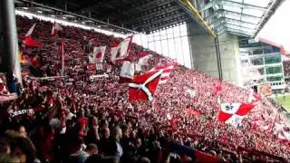 1.FC KAISERSLAUTERN - FC Bayern München [Teil 2] 2011 (Stimmung - Aufstellung KL - YNWA - Choreo)