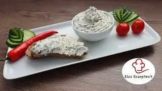 Kräuterfrischkäse á la Bresso / Herb Cream Cheese a la Bresso.
