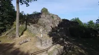 Zr&uacute;canina hradu Sitno