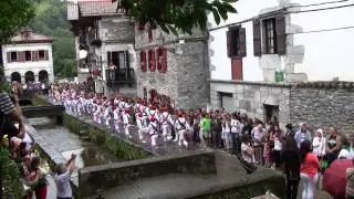 Lesakako gurutzatzeak
