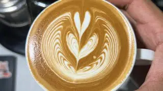 Wing tulip #latteart #wingtulip #homebarista #coffee #thailand