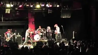 Shallow Grave Live